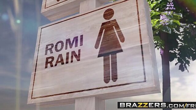 Slutty Milfs Alexis Fawx And Romi Rain Fuck A Horny Pervert In Public Park