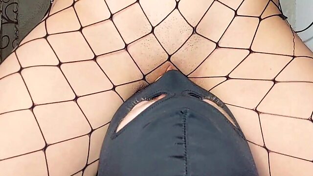 Bitch Queen Grinds Her Cunt on Slave’s Face, Squirting All Over in 69