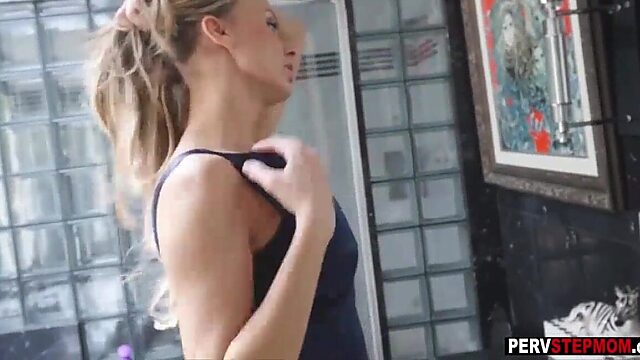 Stepson Can't Get Enough of Stepmom's Seasoned Pussy