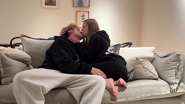 Amateur Swinger Couple Mira David Films Their DIY Fuck Fest