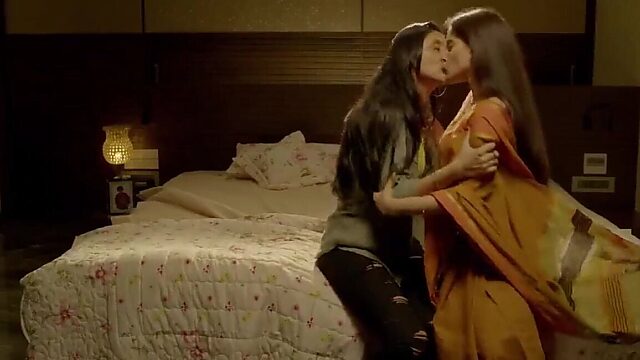 Indian Pussy Licking Lesbians