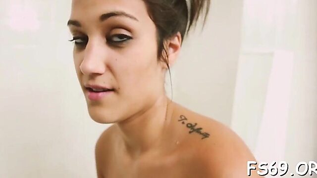 Hungry Babe Deepthroats Her Fuck Toy