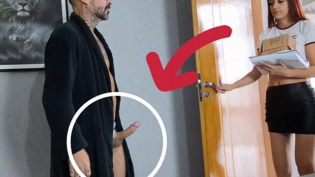 Hung delivery girl finds dude hard and ready!