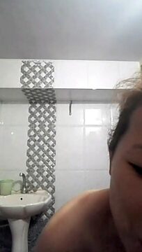 Live-streaming Asian woman accidentally exposes nudity before shower