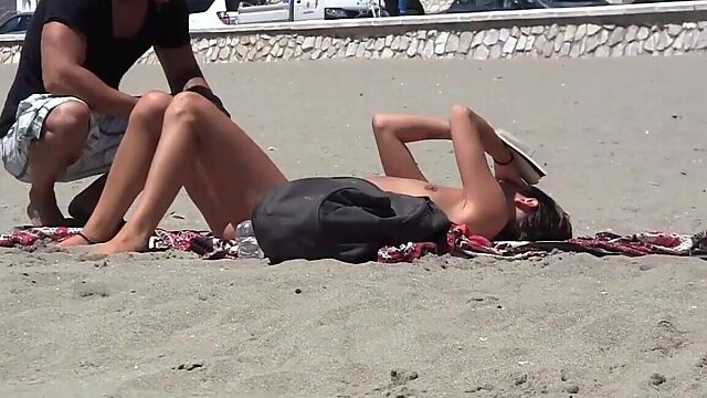 Amateur Spaniard picked up at beach and banged for $37 in public