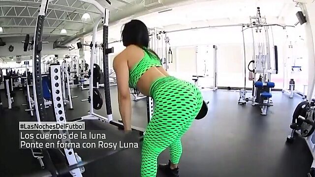 Perfect Juicy Booty of Rosy Luna