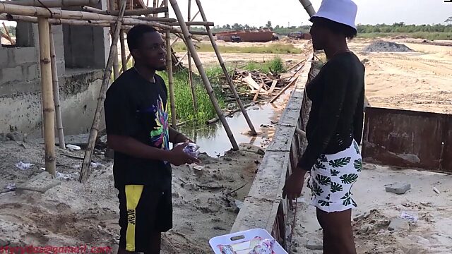 Hot Blowjob with a Sexy Sachet Water Hawker on a Construction Site in Lagos!
