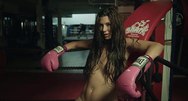 Milf Alexa Tomas dominates a sizzling threesome in the ring