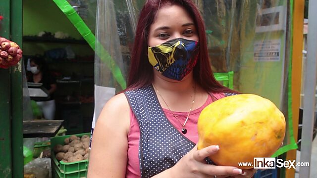 Latina Fruit Vendor Gets Creampied by Peruvian Stud with Big Dick