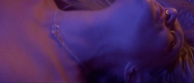 Disco Boobs: Tove Lo's Erotic Dance Track